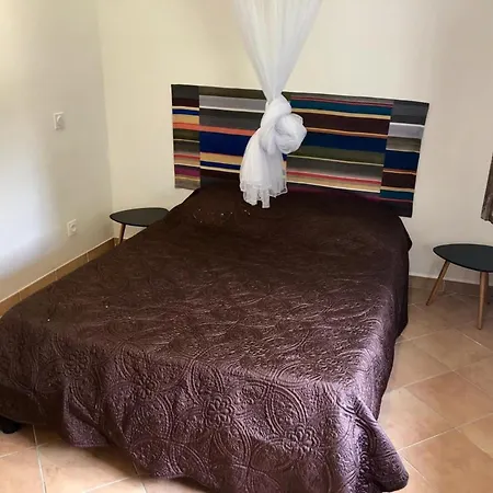 Villa Avec Piscine A Saze (Gard)