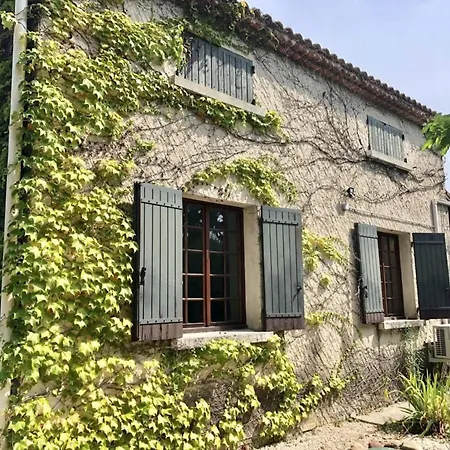Villa Avec Piscine A *